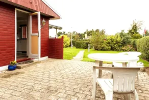 Cozy, bright, clean cottage - close to the beach - Image 3