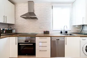 Duplex with terrace-Azca/Nuevos Ministerios area - Image 2