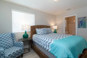 493 Dolliver - Image 4