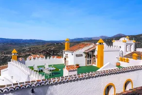 El Pasero penthouse with solarium - Image 2
