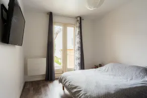 Cottage near Paris - Image 5