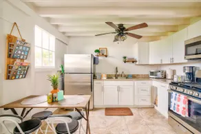 NEW - Pineapple Loft - Entire House Downtown Hilo with AC - Image 5