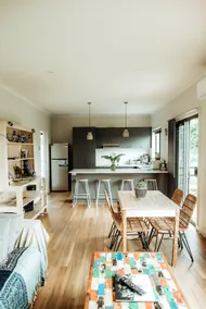 Cosy, country ‘Red Gum Cottage’ on stunning Estate - Image 2