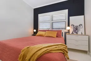Beachy Keen in Gorgeous Henley Beach - Image 2