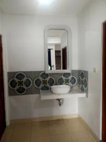 Beautiful Private Room with Balcony - Image 4