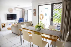 1 Bedroom Unit in 4 Star Tropical Resort in Noosaville - Image 5