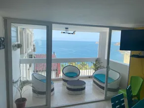Beach front entire place with balcony - Image 5