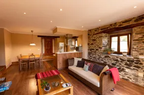 Rural Apt. for 6 Vieiro Verde 1 Lux with wifi and Garden - Image 2