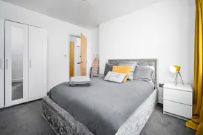 Lovely 2-bed Apartment in Birmingham - Image 5