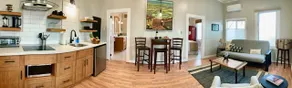 Vineyard Village Villa in Historic Wailuku Town - Image 2