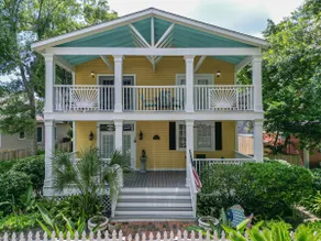 Your Gulf Coast Retreat: Steps from the Sand - Image 2