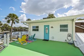 2. Keys bungalow on the Cotee River. - Image 5
