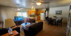Detached Guest home 3 Queen Beds Cave Creek Quiet Close to All LOCATION!LOCATION - Image 4