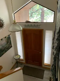 Sunriver Savings! 3B/2Ba House, Hot Tub, Air Cond! - Image 3
