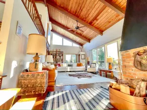 Secluded Midcentury Gem – Art, Sauna & Nature - Image 2