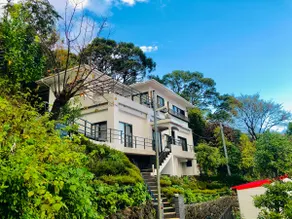 ShenSHEN Rehai Ocean View Villa Hotel and Sun Zhengyi as neighbors facing the sea with private terrace for up to 14 people - Image 2