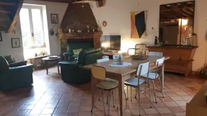 Country home in the city - Image 4