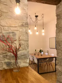 Large apartment with charm in the center of Tàrrega - Image 3