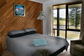 River 2C, Scenic views & close to facilities - Image 4