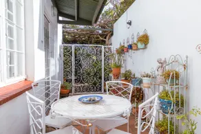 HUMMINGBIRD GARDEN COTTAGE* HIDDEN GEM IN BROOKLYN - Image 4