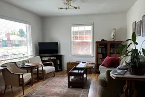 Best Boise Location! 3 bedroom 2 bath Pet Friendly - Image 3