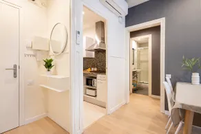2-Bedroom Apartment in Gracia Nova - Image 5