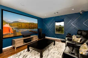 Fire Pit | Theater | Gym | Modern 4 Room Spacious - Image 3