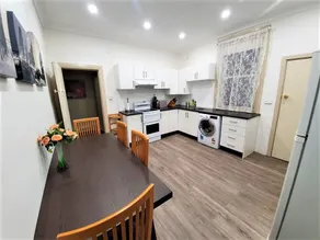 Sydney Warm Classic Family Inner West Home - Image 5