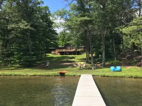 Round Lake Cabin Retreat - Image 5