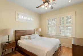Hyde Park Hideaway - Image 3