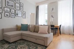Danube apartment in ambient style with smart TV - Image 4