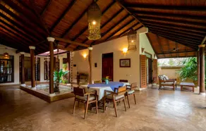 Stunning Beachfront Home Hiru Sandu Villa - Image 4