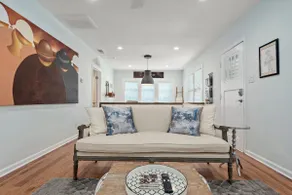 Heart of Town Cottage with Hot Tub - Image 4
