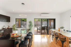 Seagrove Retreat Cowes - Image 4