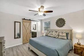 Stop Scrolling! Cozy Home• 3BED Clearwater - Image 4