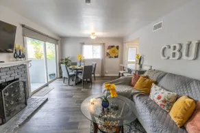 Beautiful 4BD Home- Central Location-Big Yard! - Image 2