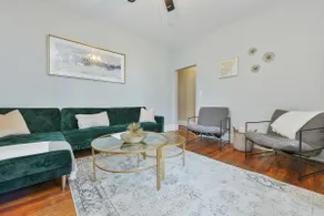 The Maverick Upstairs - NEW! - Lux Apartment - 2 Miles From Airport & Downtown Boston - Image 2