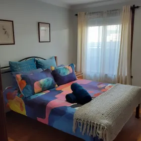 Kerry's Retro Beach Home - Image 4