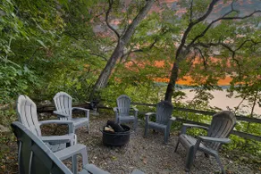 Stunning Lake Views At Sunset Ridge - Image 2