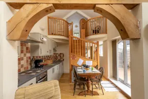 Cosy oak-beamed cottage - *with Optional Hot Tub* - Image 2