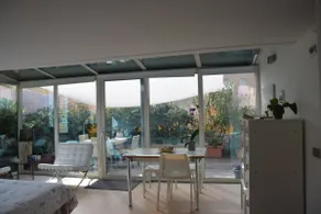 An Oasis of Quiet and Design with free parking - Image 5