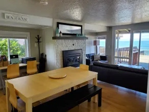 Magenta Shores- Oceanfront Views & Pet Friendly - Image 2