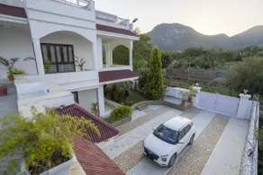 Private Pool Villa in Udaipur With Aravalli View - Image 3