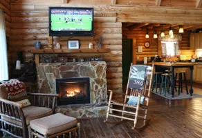 Laurelwood Lodge at Lake Lure, NC - Sleeps 12 - Image 2