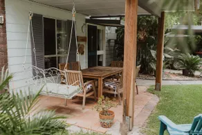 Spacious House. Easy 5 min to beach, Dogs welcome - Image 5