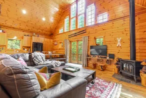 Ski / Lake Chalet Minuten zu SunRvr & N. Pond, 2Kitchens, HotTub, GameRm, WiFi, Kayaks - Image 4