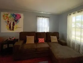 Pet Friendly Cozy Stay - Image 2