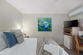 The Rosewood Studio at The Guesthouse - Image 3
