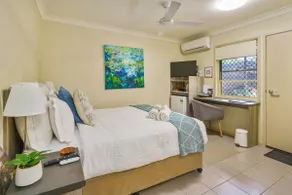 The Rosewood Studio at The Guesthouse - Image 5