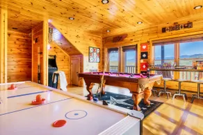 Spectacular Mtn Vie, Hot Tub, Pool Access, Game Rm - Image 4